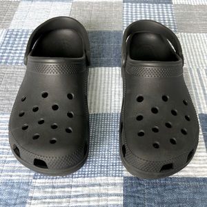 Crocs Black Classic Clog